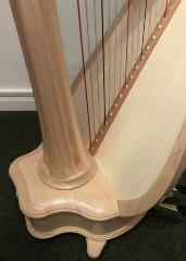 Salvi Daphne 47 SE Pedal Harp: Maple - in Stock